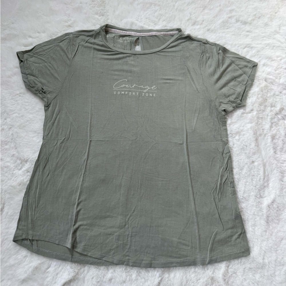 Itworks Confidence label Courage Tee